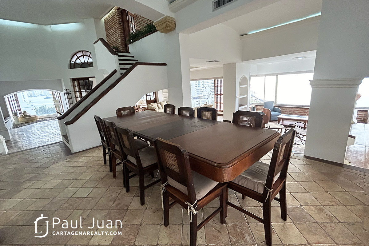 Spacious Penthouse